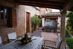 ”Los Abilios” House in Palma with garden and pool - Image 5
