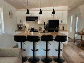White Cedar - Image 3