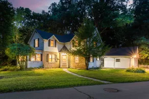 *Charming Westside Home Close to BSU & IU Health* - Image 2