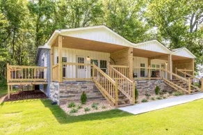 Madison 2BR • Cozy Stay + Gorgeous Views - Image 3