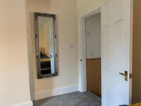 Rocester Rest close to Alton Towers & JCB, Netflix - Image 1