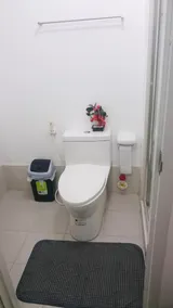 Cozy 1BR Netflix & Alexa w Balcony Free Pool - Image 4