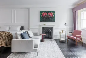 Deluxe Studio at The Moorgate by Cove - Image 3