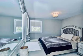 Historic 1920s Private Bungalow Near Logan Square, pool and beach - Image 3