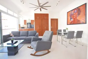 Huge &Bright 1BR Apt All in ZC in Walking Distance - Image 2