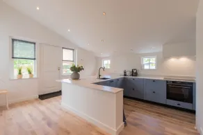 Beautiful detached country house with large garden! - Image 5