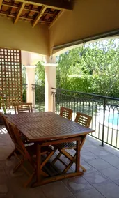 I Nærheden af Avignon, Komfortabel Villa med Privat Pool, i Provence - Image 2