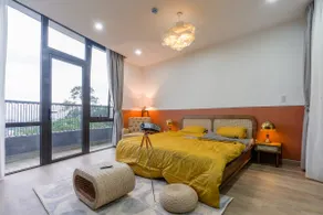 AURA Apartment 1 Bedroom-Balcony-City&MountainView - Image 4