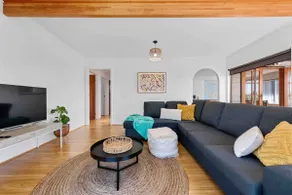 Portsea Cottage - Image 3
