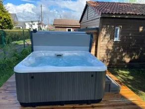 Private Jacuzzi Chalet – Wellness Stay Vosges - Image 5