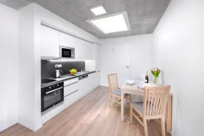 Executive Studio just beyond the Prague Castle - Image 4