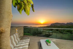 Private pool★Seaview★Walk to all & Falasarna beach - Image 4