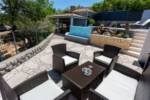 Holiday Apartment Sanela With Private Swimming pool, Garden & BBQ - Image 5