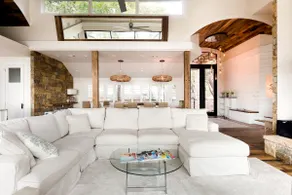 Beautiful Lake Travis Waterfront Retreat - Image 5