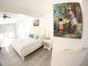 Stunning new place! w/ Pool and Resort Amenities! - Image 4