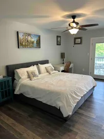 The Blue Heron Guest House-6 acres on the bayou. - Image 5