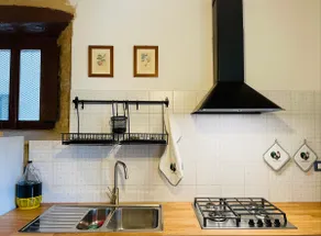 Casa Lola a Lovely 3-bed House in Bolognola - Image 2