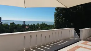 Csikász mansion apartment - terrace with view - Image 2