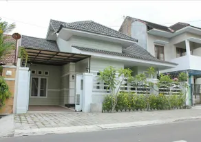 Mells Home Guesthouse - Image 2