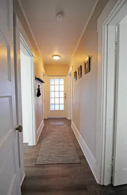 Portland Close to Downtown & Airport! - Image 5