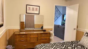 Executive Apartment~Downtown~Micron~Bike~Ski - Image 3