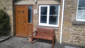 Cosy and comfortable  cottage, pet friendly, woodburning stove, near village pub - Image 4