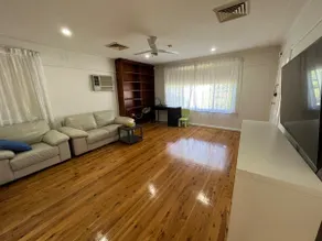 Comfortable house @Mt Pritchard - Image 5