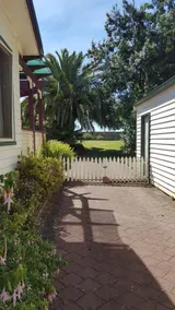 Spacious country cottage - Image 2