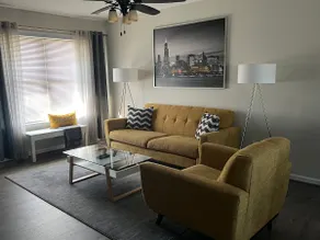The Hamptonian - Stylish 4 Bedroom/2 Bath Rancher - Image 2