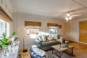 Downtown Home close to everything!! - Image 5