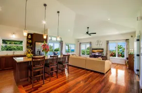 Hamakua Coast Tropical Home - Image 5
