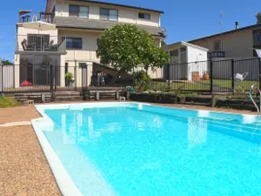 Modern Farmhouse at Pacific Sands Mollymook Beach - Image 2