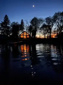 Life is good on the lake! - Image 2