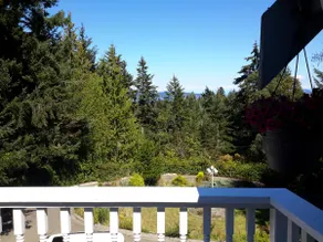 Executive Ocean View by Victoria Swartz Bay Ferry - Image 3