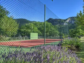 Villa med pool, tennis, minigolf i smuk park i Nyons, Provence - Image 3