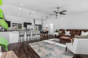 SunnyBeach Lux Villa_Naples/SFM_Saltwater Pl/FGCU - Image 3