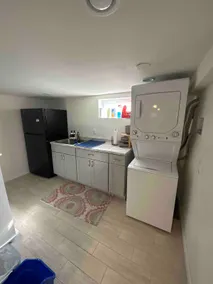 Amazingly Simple 2 Bedroom/1 Bathroom BASEMENT - Image 3