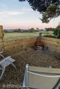 Brynglas Cottage with Hot Tub, Anglesey. - Image 2