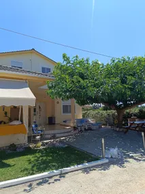 Charming house just a few minutes from the sea - Image 2