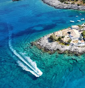 Floreica Maisonneta By the Sea. - Image 3