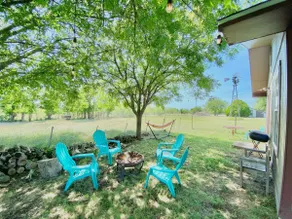 The Lorena Ranchette - Quiet Country Setting - Image 3