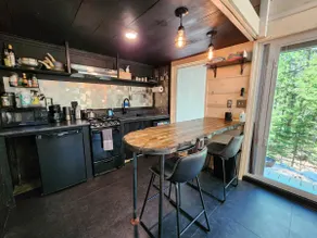 Schoodic Loft Cabin ”The Roost” with Kayaks - Image 4