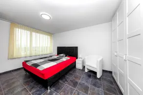 Ideally connected 2 room studio at station Rüti ZH - Image 5