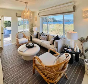 Driftwood Landing - A Luxury Beachfront Cottage - Image 3