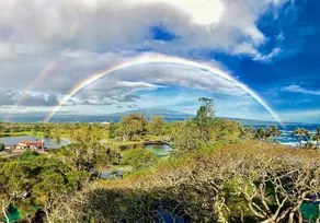 Epic Oceanfront Penthouse with Best Views in Hilo! - Image 3