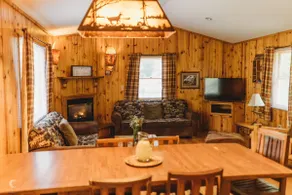 Log Cabin Family Getaway: Pine Creek Escape - Image 3