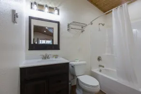 Old Growth Inn - Image 3