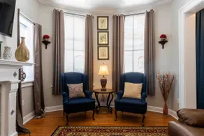 Yet, Another Charming Apartment 2b - Image 2