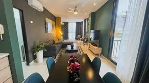 Chic Urban Van Gogh Loft in Barrio Antiguo - Image 3