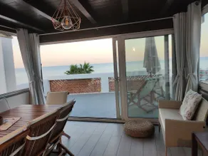 Seaside penthouse with stunning Canneto panorama - Image 3